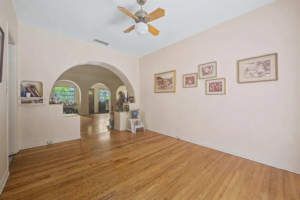 3700 Harlano Street Coral Gables, FL 33134