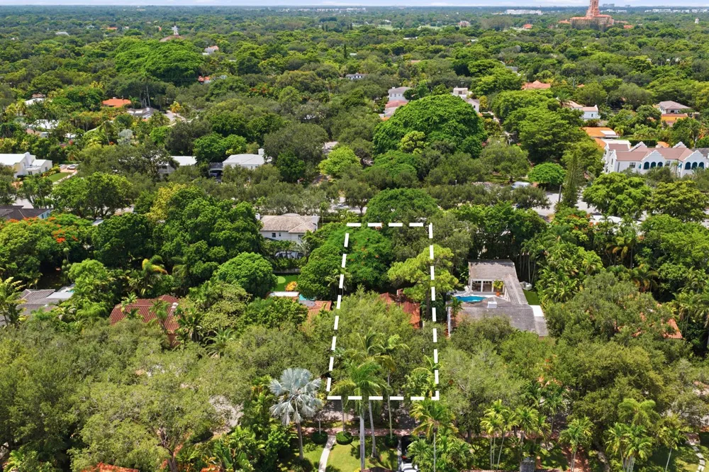3700 Harlano Street Coral Gables, FL 33134