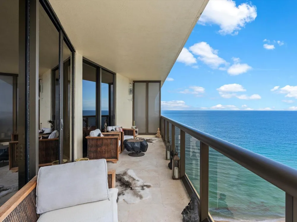 16275 Collins Avenue ##2403 Sunny Isles Beach, FL 33160