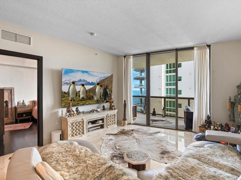 16275 Collins Avenue ##2403 Sunny Isles Beach, FL 33160
