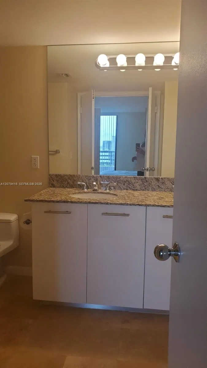 3300 NE 191st St #1615 Aventura, FL 33180