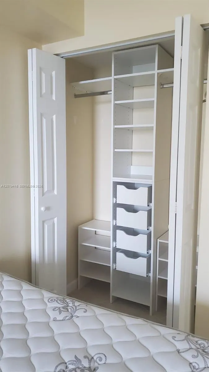 3300 NE 191st St #1615 Aventura, FL 33180