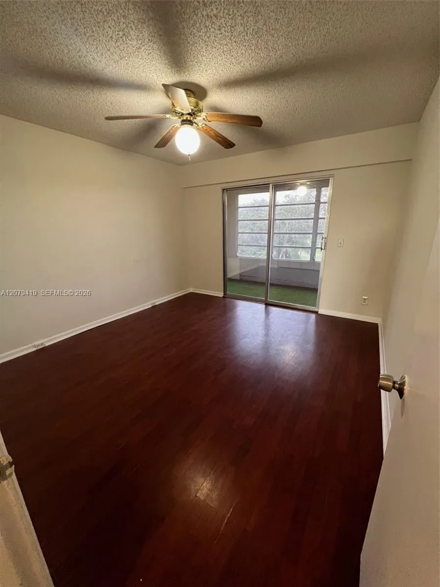 301 SW 135th Ave #402C Pembroke Pines, FL 33027