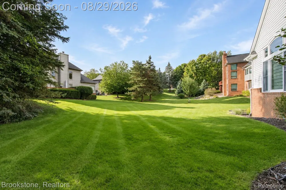 6825 CRANVILLE Independence Charter Township, MI 48348