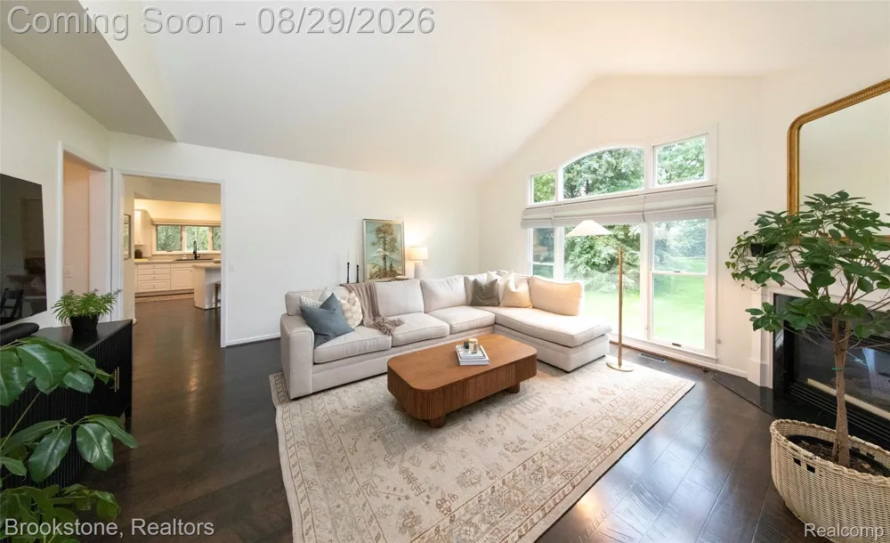 6825 CRANVILLE Independence Charter Township, MI 48348