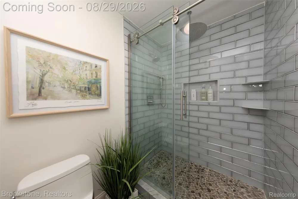 6825 CRANVILLE Independence Charter Township, MI 48348