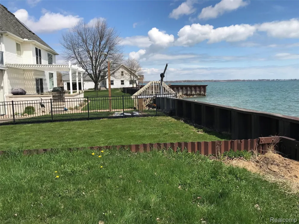 EDGEWATER Frenchtown Township, MI 48162