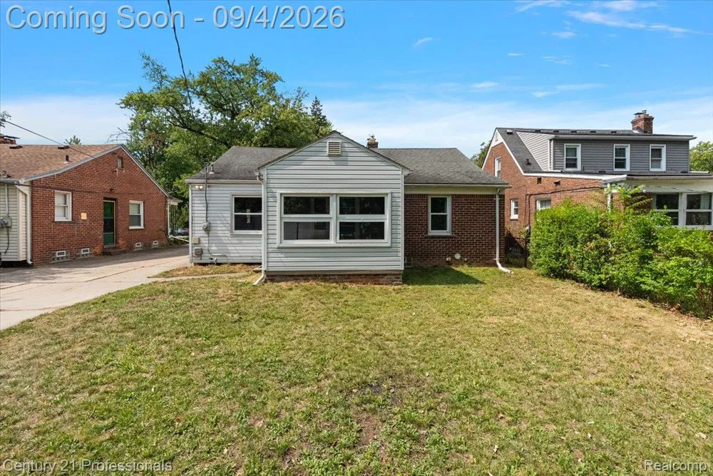 607 Lawson Street Royal Oak City, MI 48067