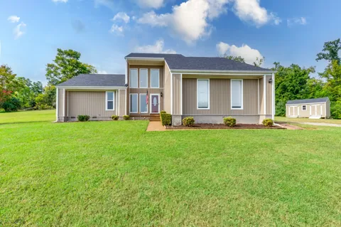 901 Heather Ln