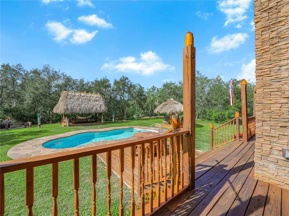 1894 R E BYRD ROAD Frostproof, FL 33843
