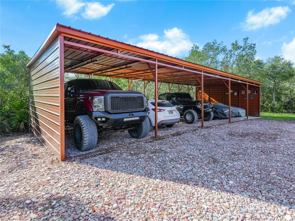 1894 R E BYRD ROAD Frostproof, FL 33843