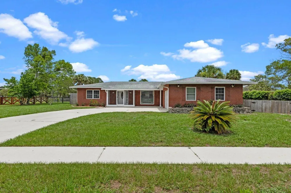 2622 HIBISCUS COURT Deltona, FL 32738