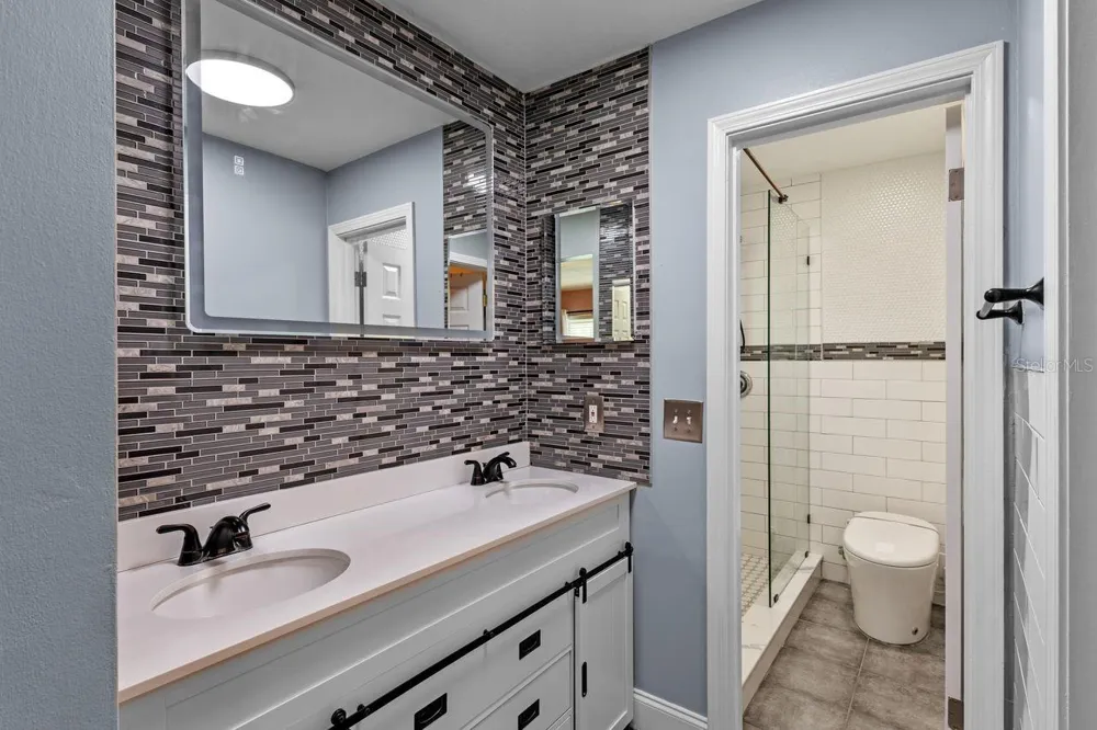 2622 HIBISCUS COURT Deltona, FL 32738