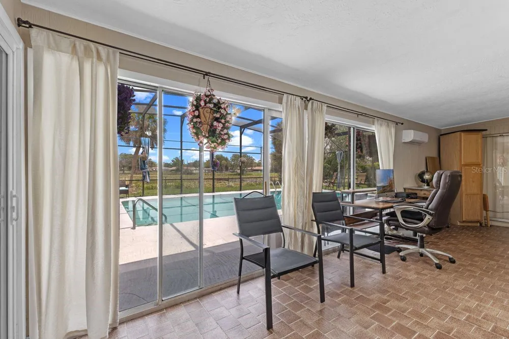 2622 HIBISCUS COURT Deltona, FL 32738