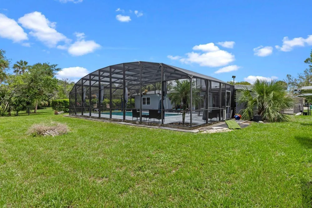 2622 HIBISCUS COURT Deltona, FL 32738
