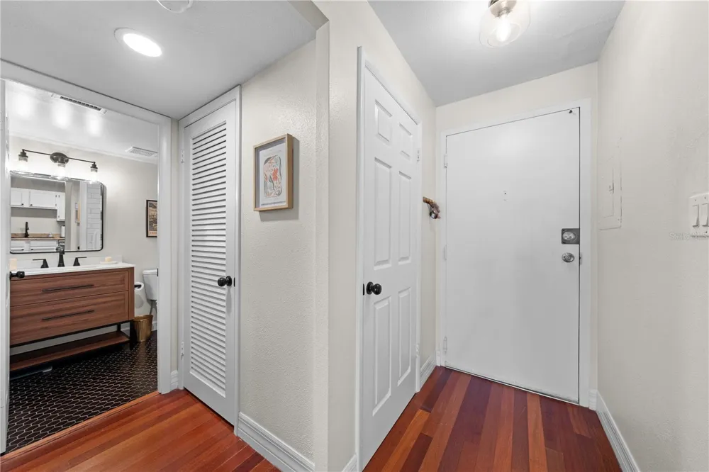 1100 DELANEY AVENUE #F204 Orlando, FL 32806