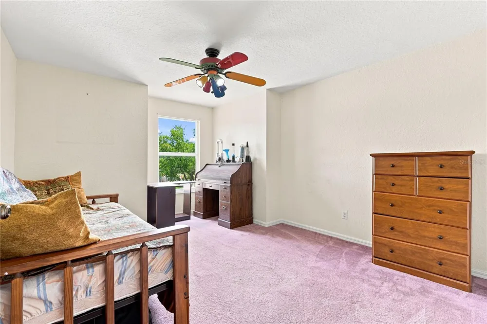 1220 ALEXANDER WAY Largo, FL 33756