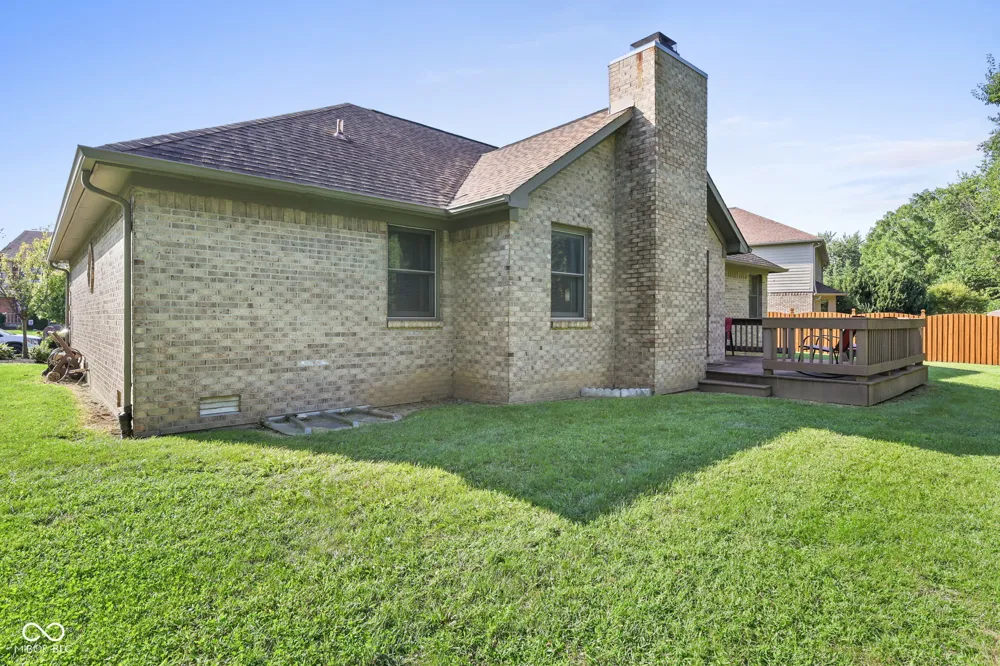1041 New Harmony Drive Indianapolis, IN 46231