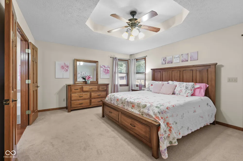 1041 New Harmony Drive Indianapolis, IN 46231