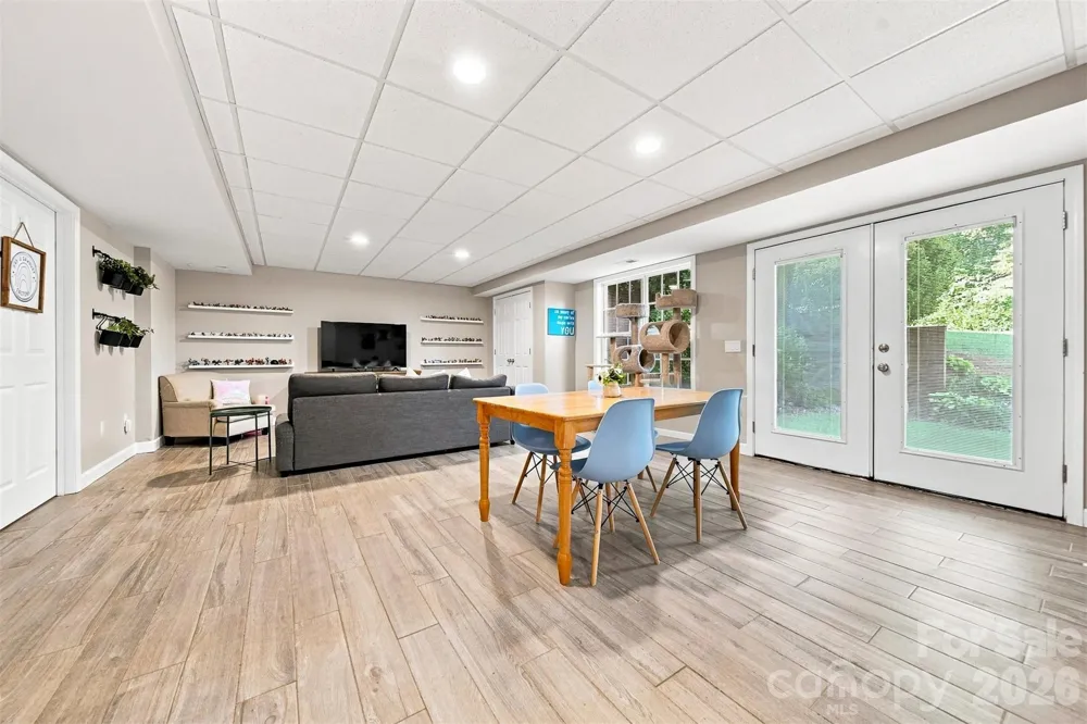 1221 Willow Creek Drive Newton, NC 28658