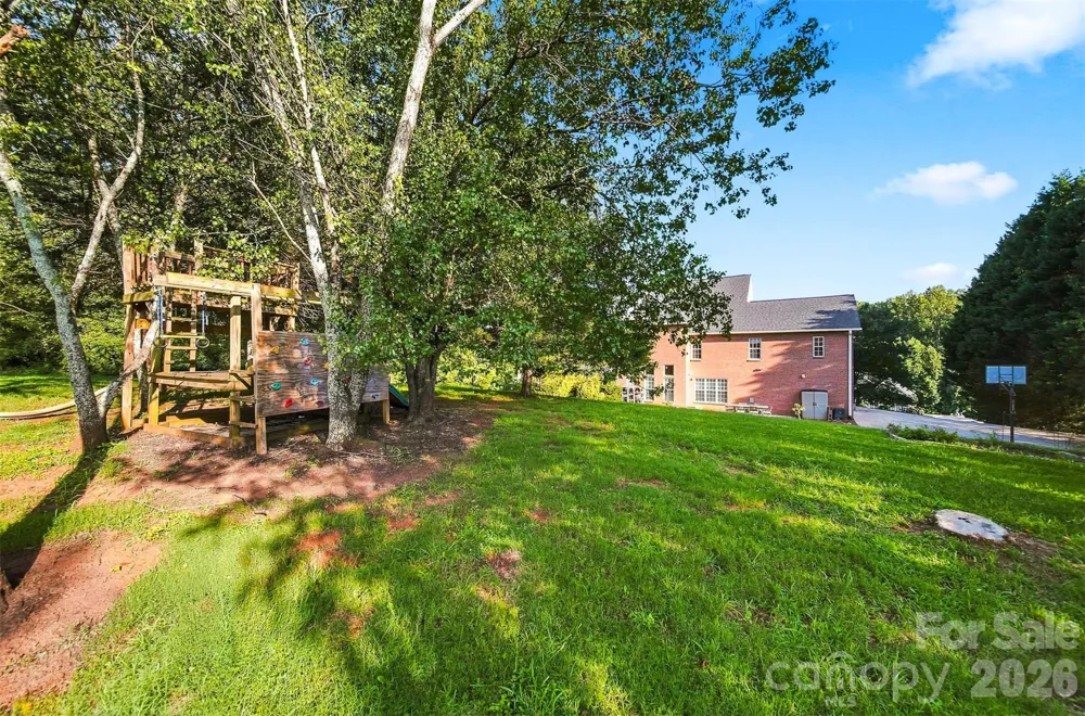 1221 Willow Creek Drive Newton, NC 28658