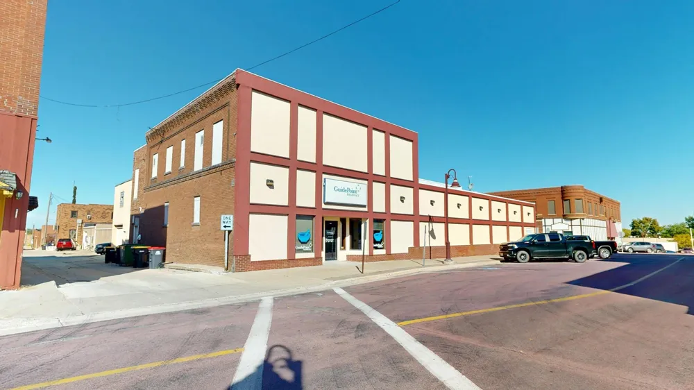 216 S Washington Street Redwood Falls, MN 56283
