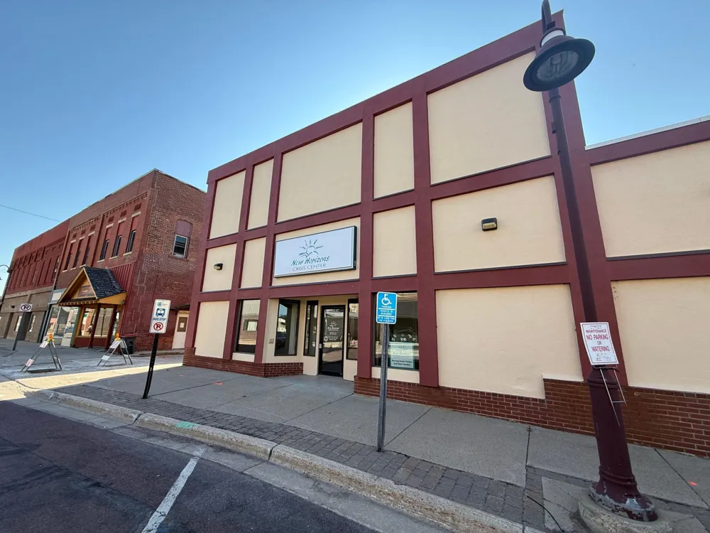 216 S Washington Street Redwood Falls, MN 56283