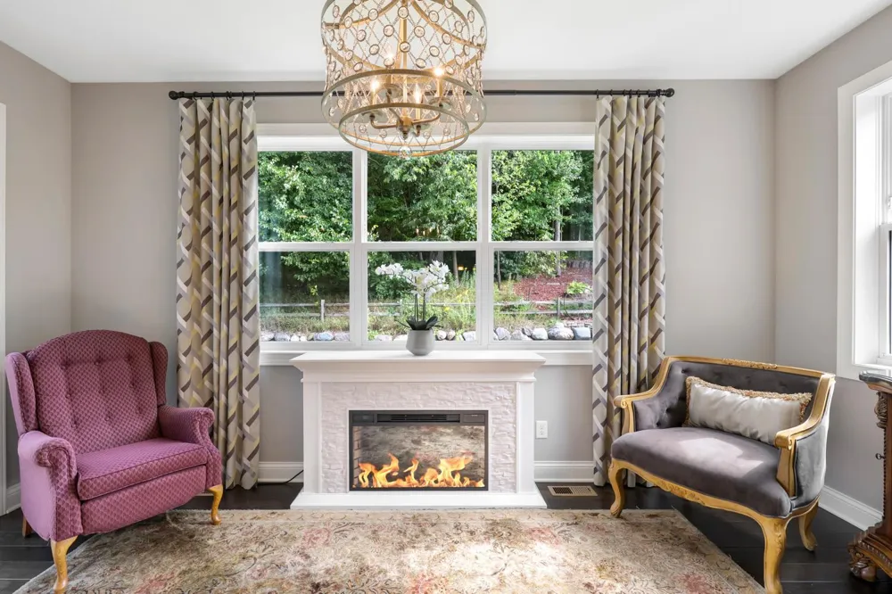 2147 Spring Lake Court Shakopee, MN 55379