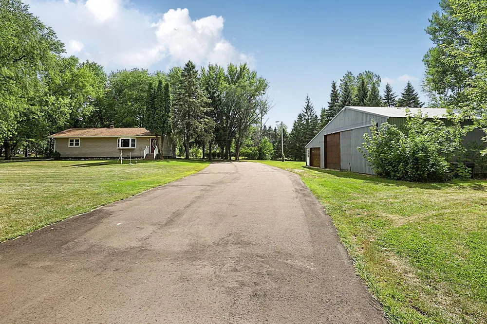 25385 County Road 34 Paynesville, MN 56362
