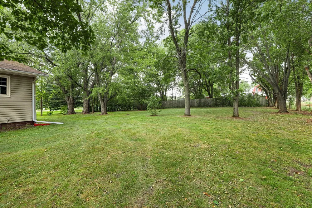 25385 County Road 34 Paynesville, MN 56362