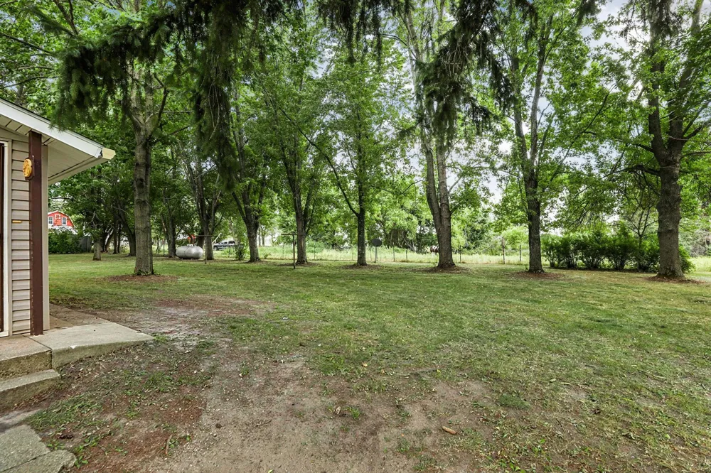 25385 County Road 34 Paynesville, MN 56362