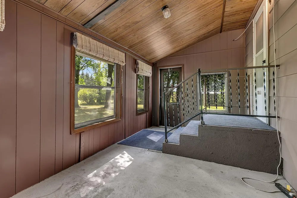 25385 County Road 34 Paynesville, MN 56362