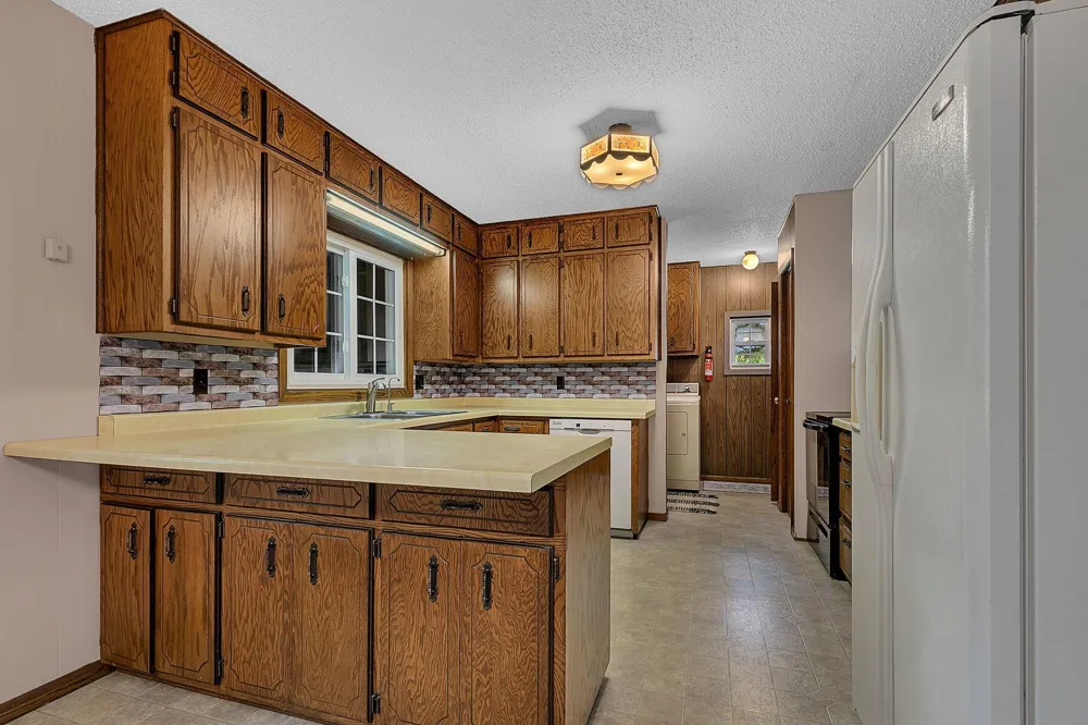 25385 County Road 34 Paynesville, MN 56362
