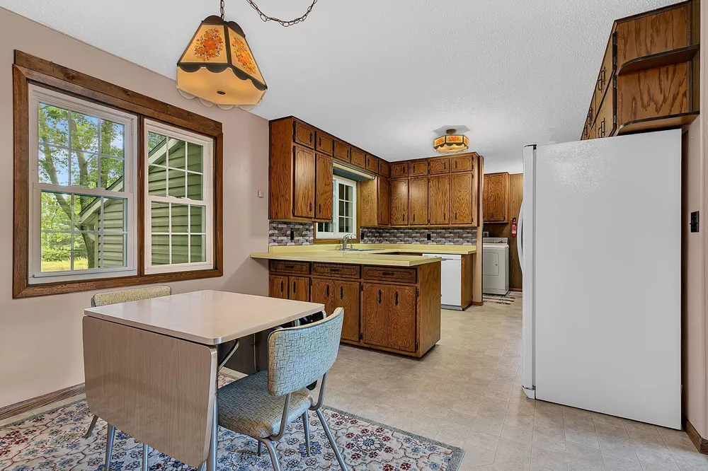 25385 County Road 34 Paynesville, MN 56362