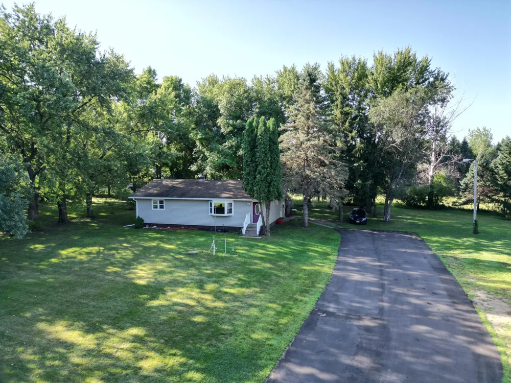 25385 County Road 34 Paynesville, MN 56362