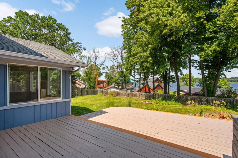 1407 Bay Point Drive SE Forest Lake, MN 55025