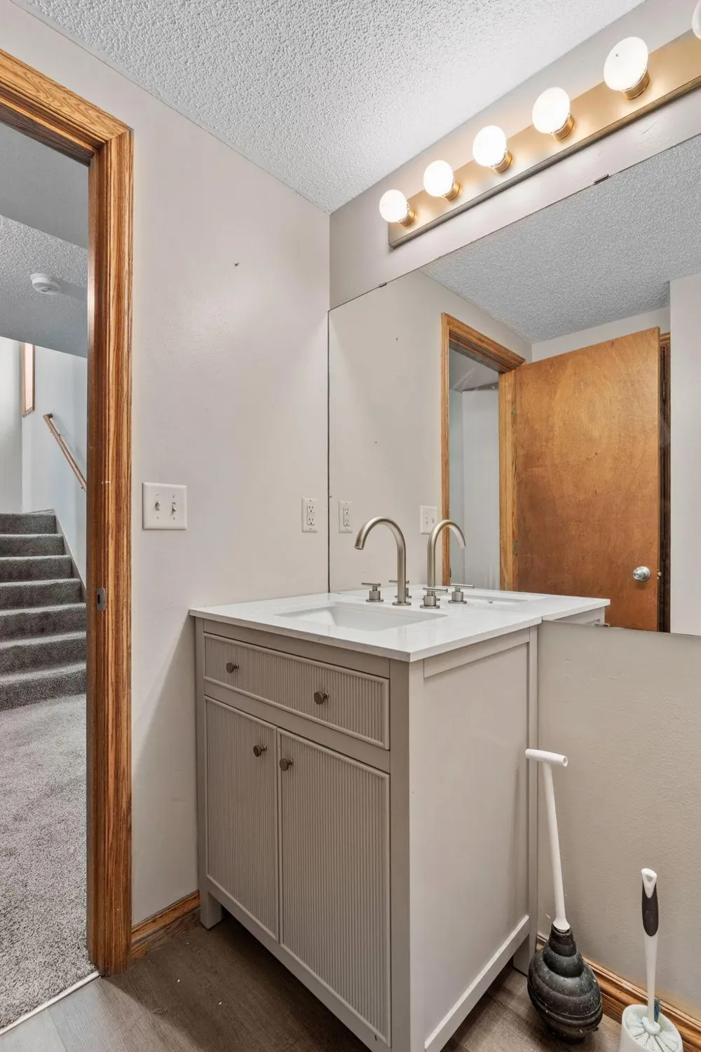 1407 Bay Point Drive SE Forest Lake, MN 55025
