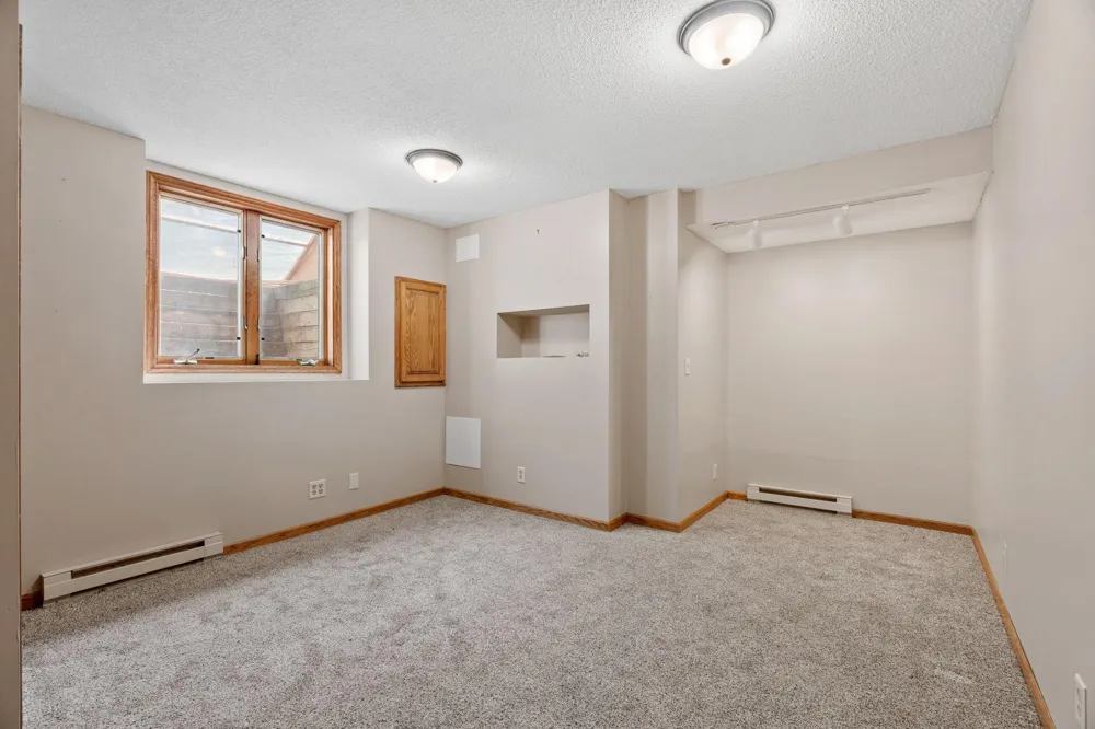 1407 Bay Point Drive SE Forest Lake, MN 55025
