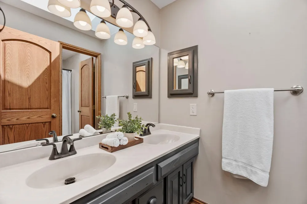 1407 Bay Point Drive SE Forest Lake, MN 55025