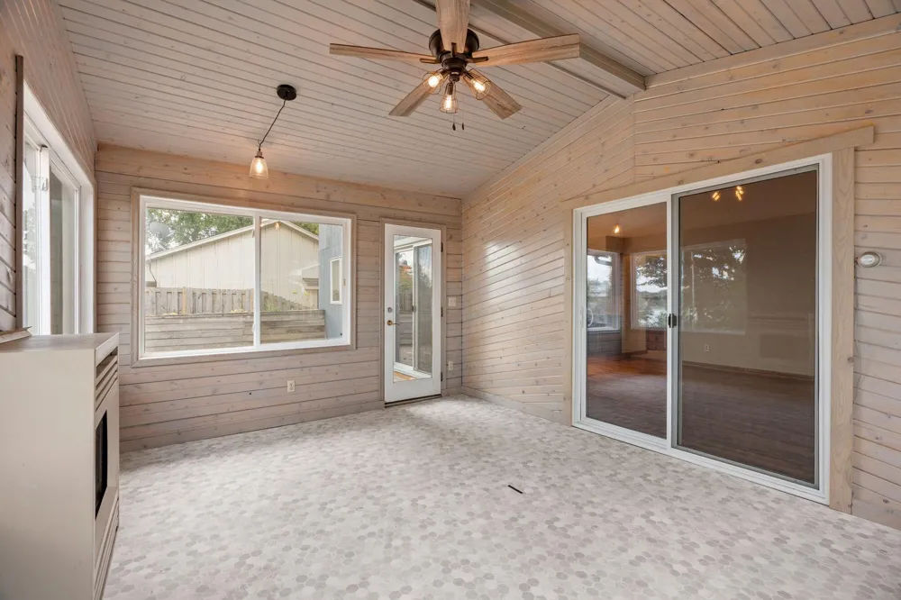 1407 Bay Point Drive SE Forest Lake, MN 55025