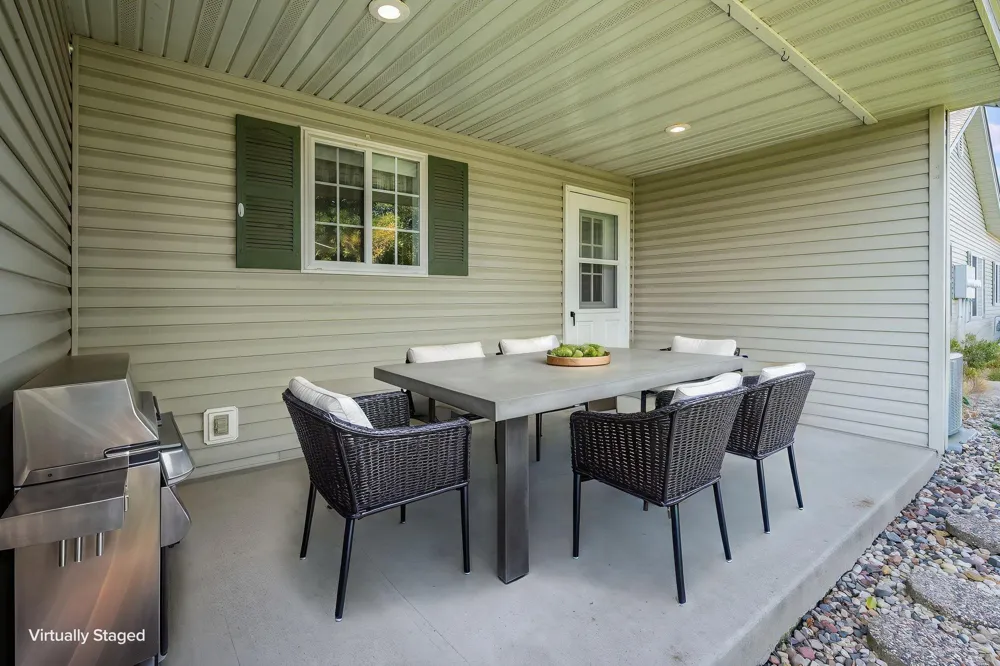 122 Oxford Path Mankato, MN 56001