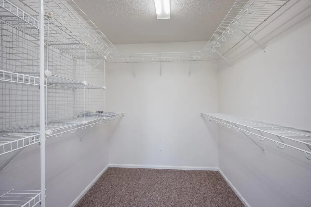 122 Oxford Path Mankato, MN 56001