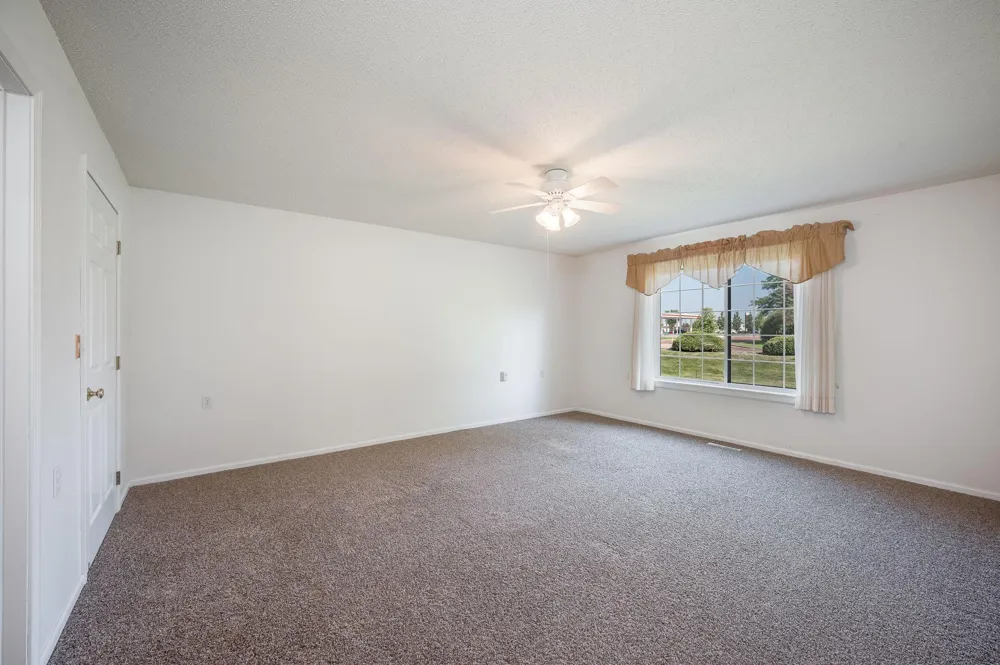 122 Oxford Path Mankato, MN 56001