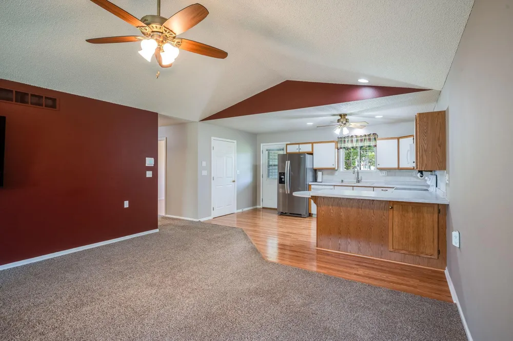 122 Oxford Path Mankato, MN 56001