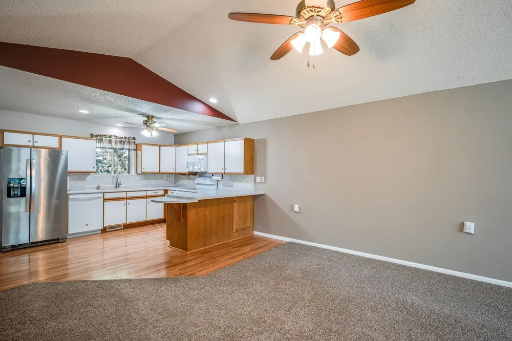 122 Oxford Path Mankato, MN 56001