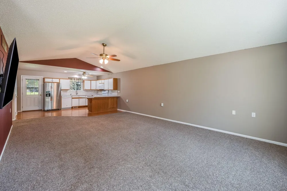 122 Oxford Path Mankato, MN 56001