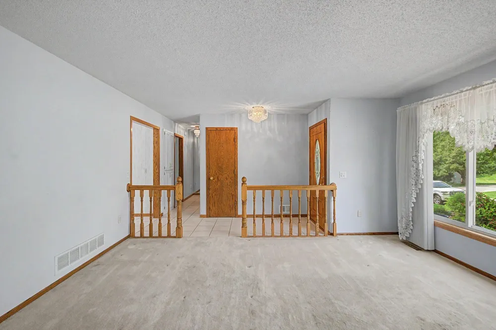 13901 92nd Place Maple Grove, MN 55369