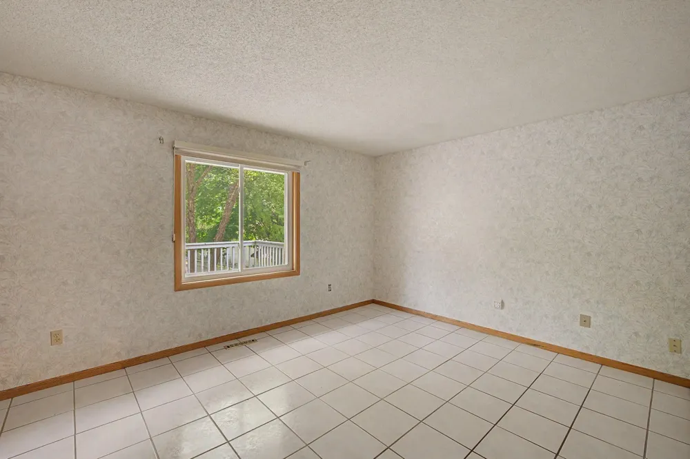 13901 92nd Place Maple Grove, MN 55369