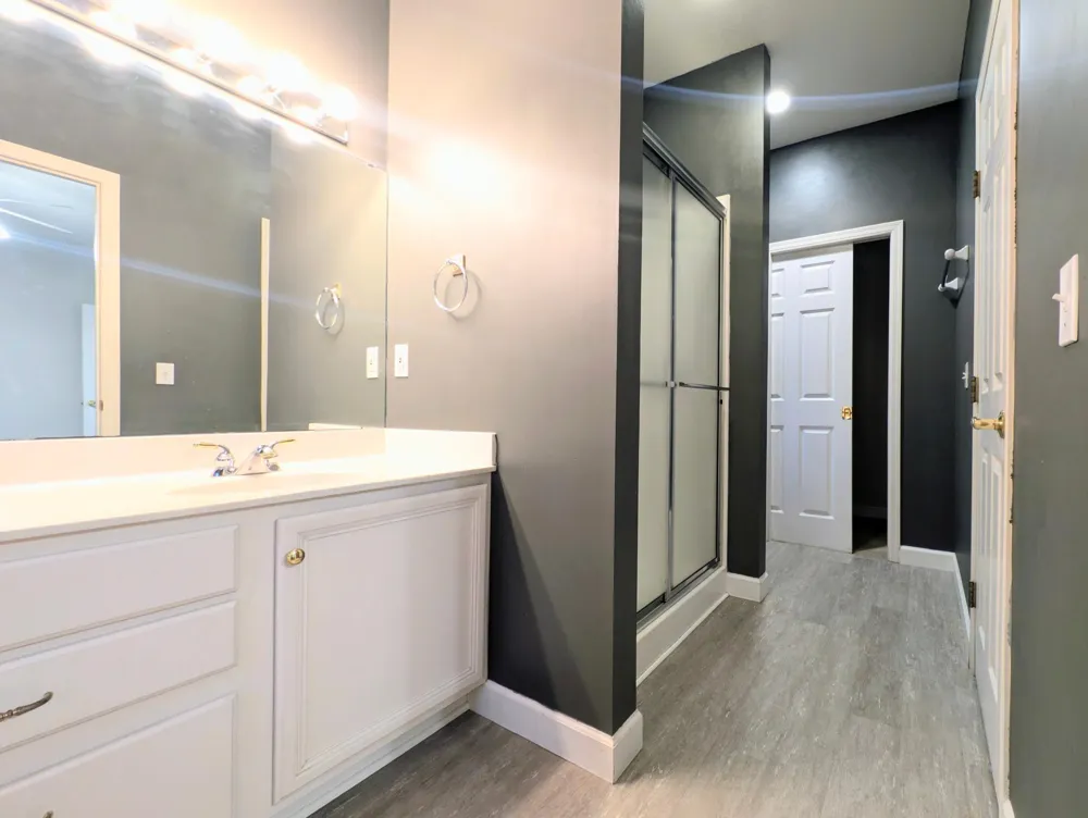 2100 Sibley View Court Northfield, MN 55057