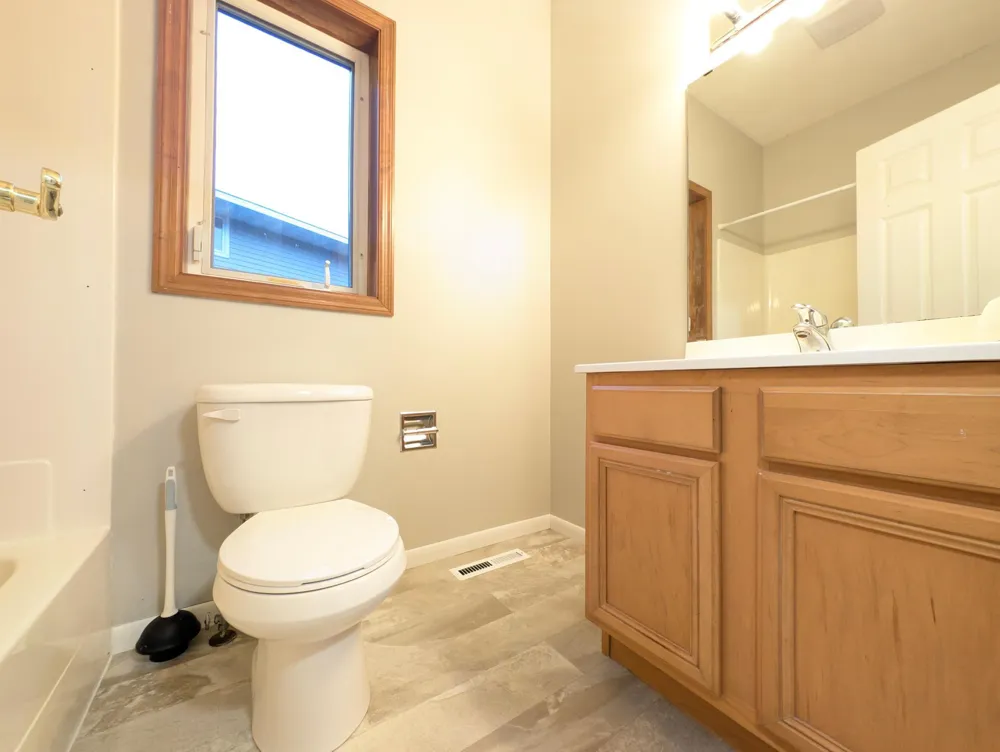 2100 Sibley View Court Northfield, MN 55057